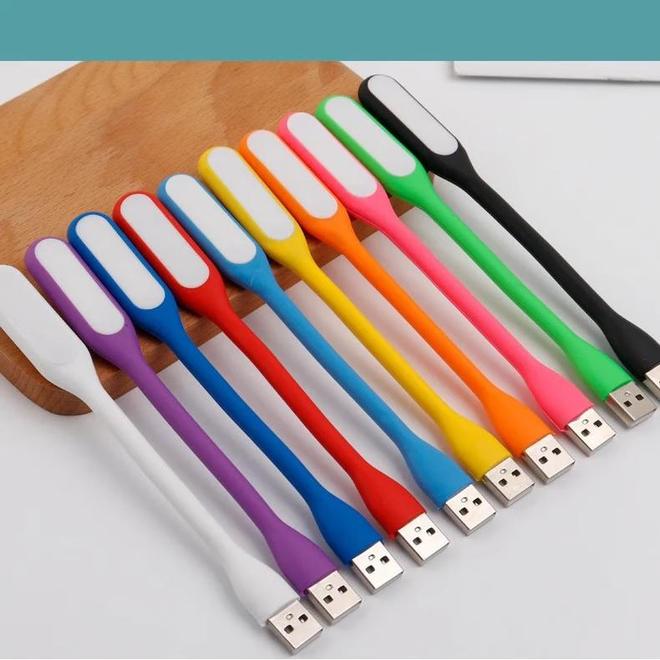 复古露营灯让夜晚学习更有氛围感瓦力游戏试玩大学宿舍必备！这盏(图3)